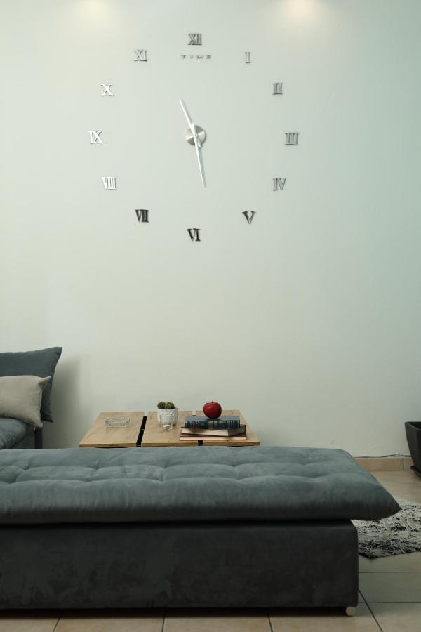 Nikea Apartment Near Piraeus Port And Metro St I Экстерьер фото